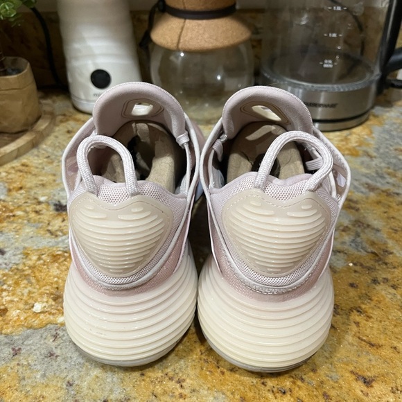 Nike Air Max 2090 size 10 - Picture 4 of 8